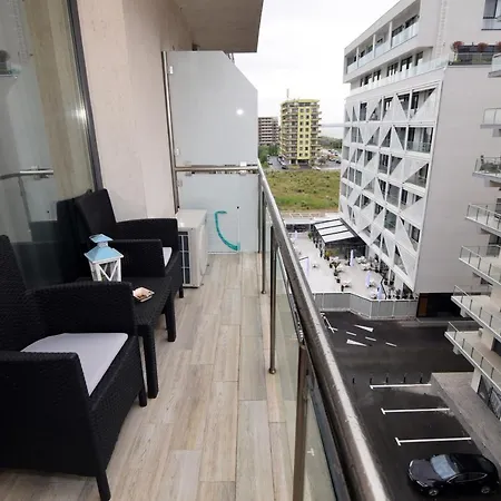 Desilva - Summer Holidays